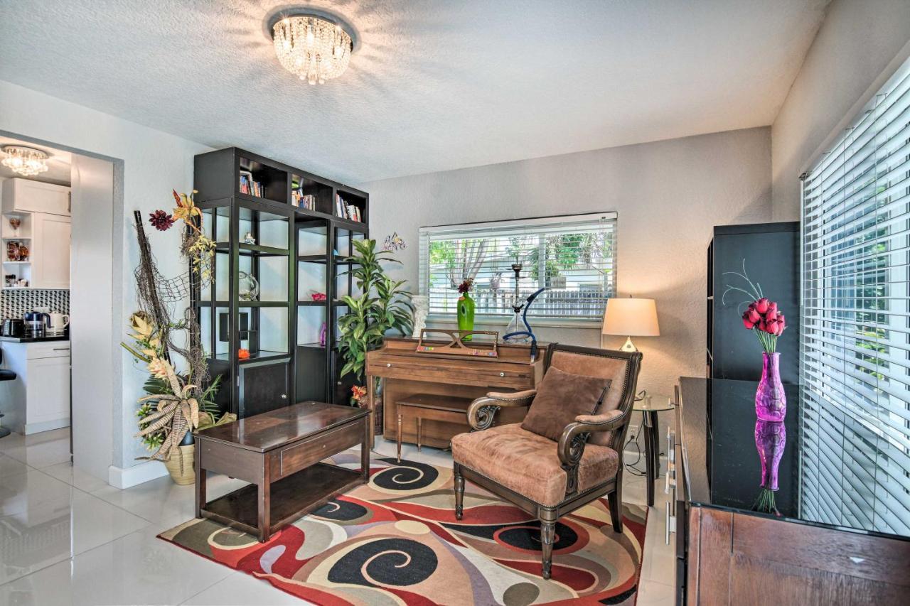 Shady And Eclectic Fort Lauderdale Dwelling With Yard! 外观 照片