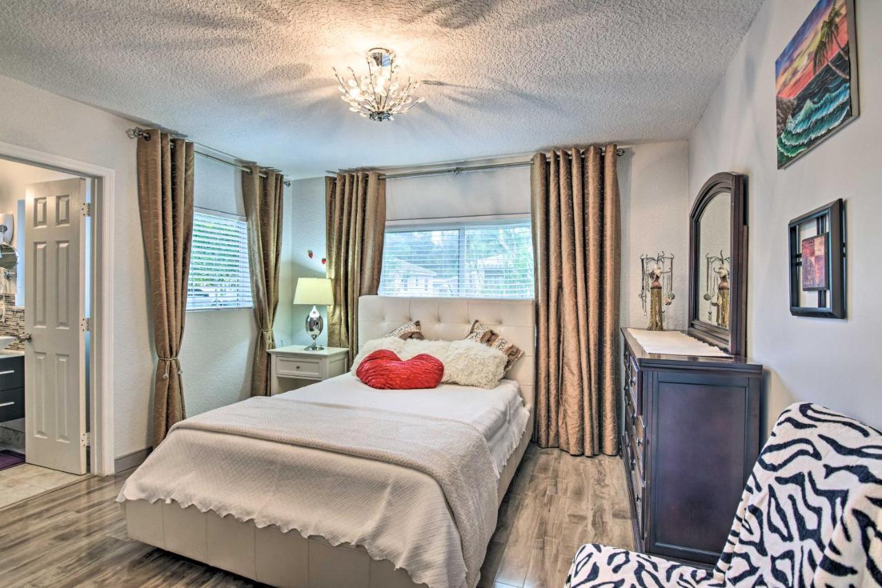 Shady And Eclectic Fort Lauderdale Dwelling With Yard! 外观 照片